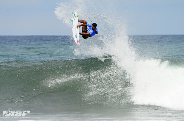 Oney Anwar (IND) flying high at the Oakley Pro Bali earlier this year. Pic ASP/Will H-S