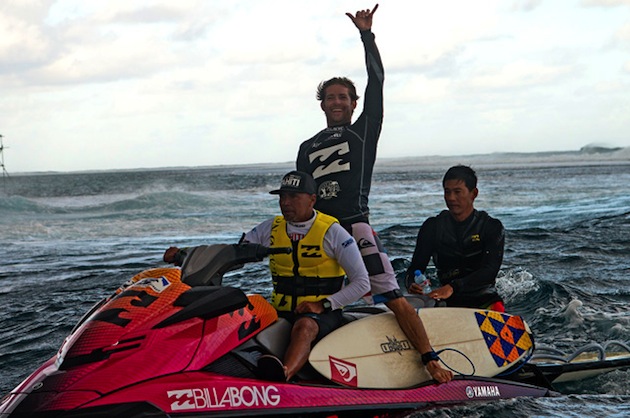 Alain Riou won his second career Air Tahiti Nui Trials, advancing to the 2013 Billabong Pro Tahiti main event. 