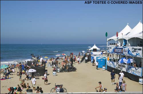 Boost Mobile Pro Surf Contest Lower Trestles.  Photo Credit ASP Media